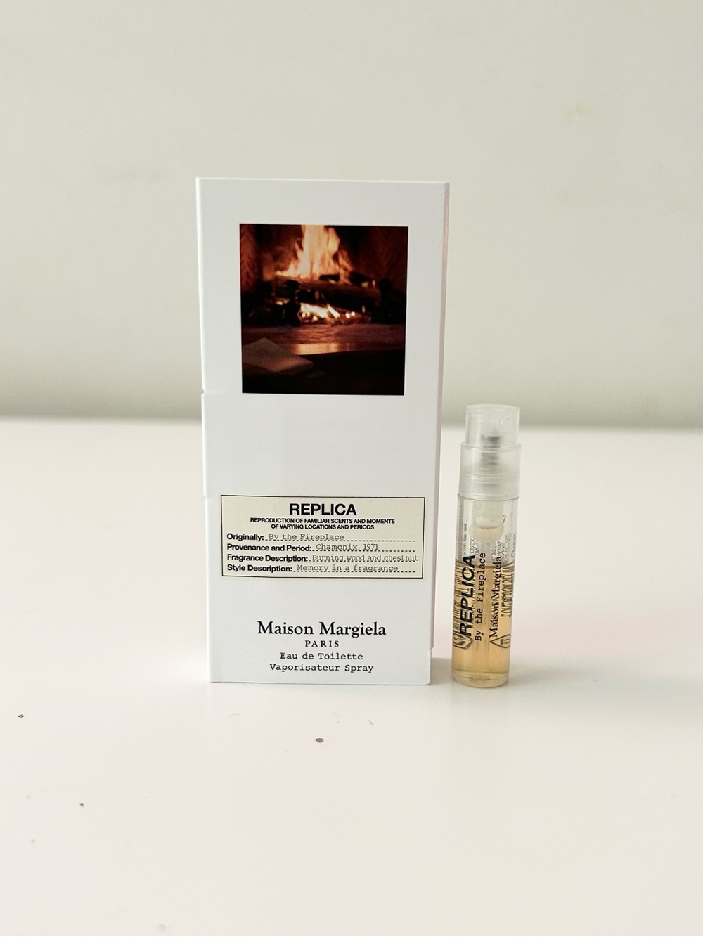 🌸MAISON MARGIELA 'Replica' By the Fireplace EDT Vial Spray Sample 1.2 mL